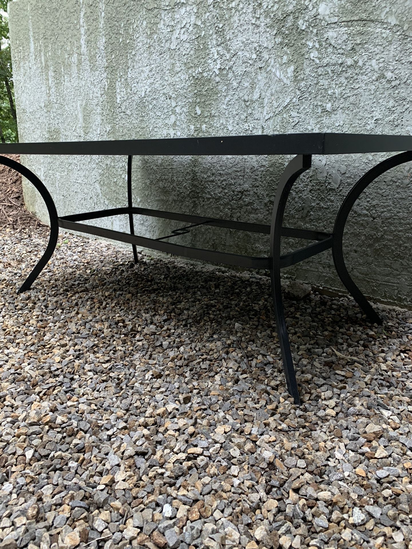 Patio table