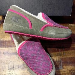 New in Box Sorel Tremblant II