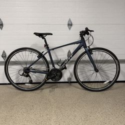 Giant Bike (Blue Color) 🚲 $400