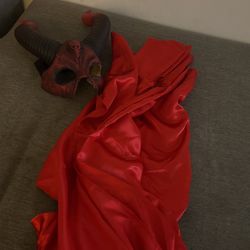Mask & Cape