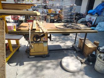Powermatic 220V table saw.