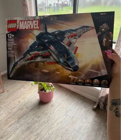 Marvel Avengers: Age of Ultron Quinjet