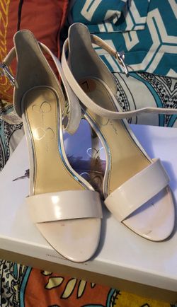 Light pink heels
