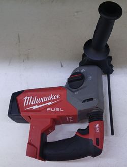 Milwaukee Fuel Brushless Rotary Hammer 1" BARE TOOL ONLY (CGH038450)