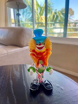 ENZO THE CLOWN - yes he is available