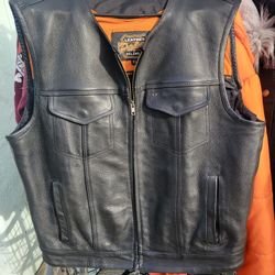 Papa's black leather heavy club vest with CCW pockets