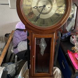 Antique Howard Miller Grandfather Clock  (613-213 )