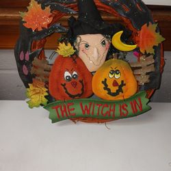 Cute Primitive Halloween Wreath 