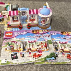 LEGO Friends 41119 Heartlake Cupcake Café Set- 100% Complete w/ Manual