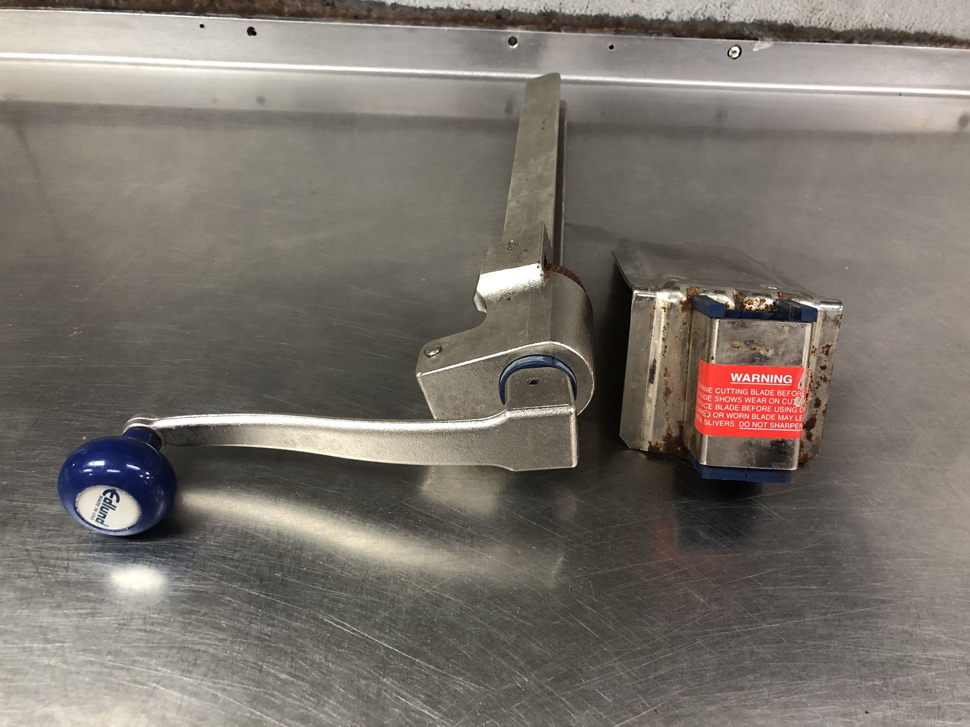 COMMERCIAL CAN OPENER EDLUND