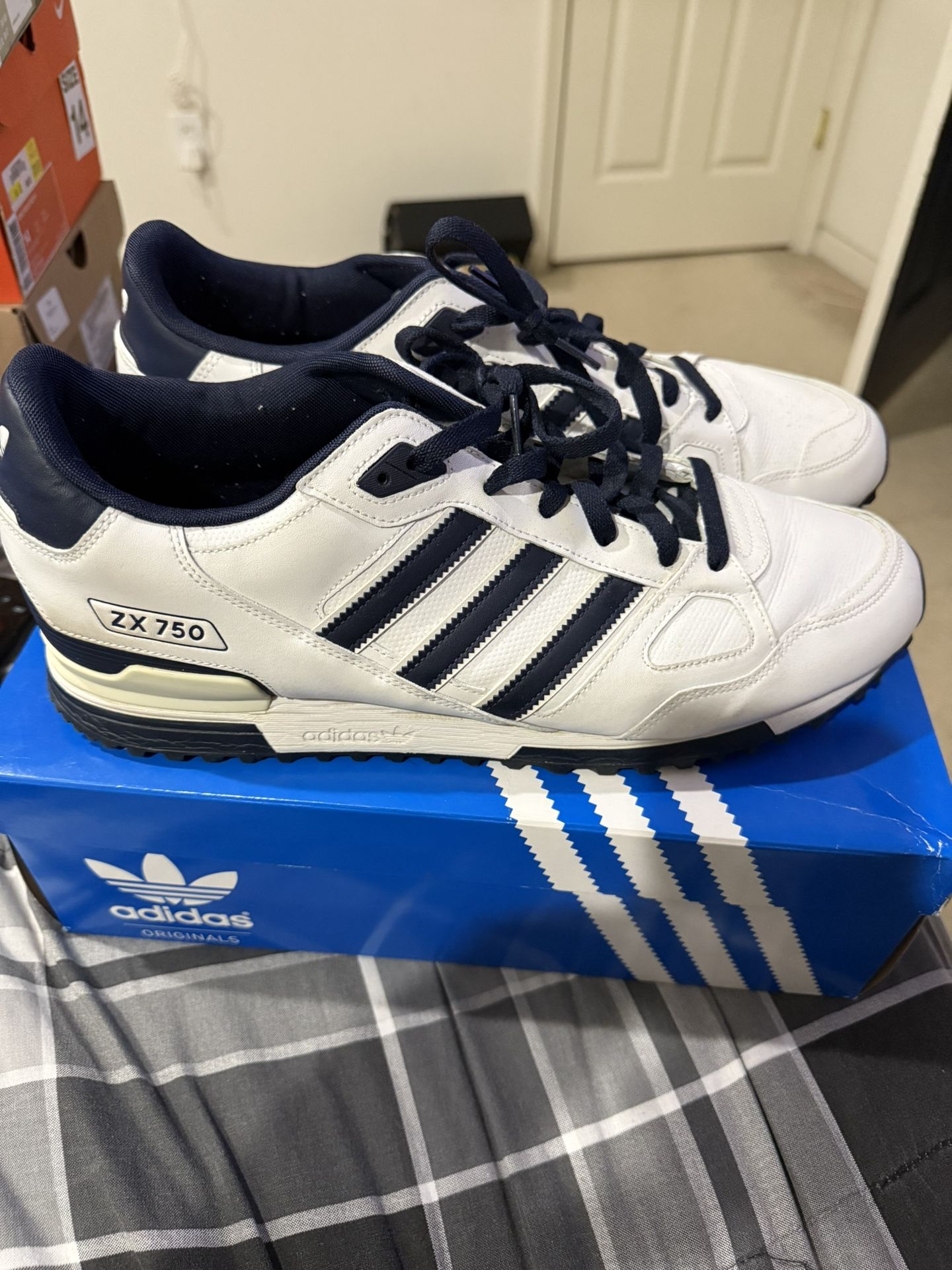 Adidas Zx750 Size 14 Sneaker $50 OBO