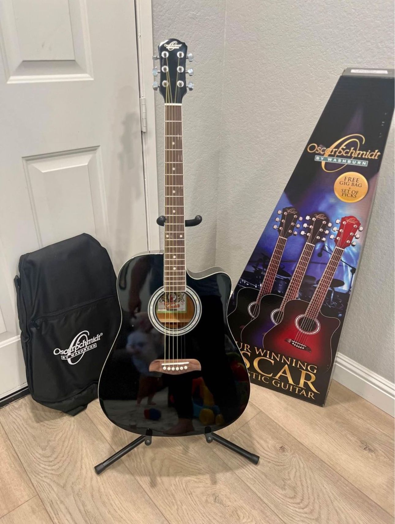 Acoustic Guitar Package Oscar Schmidt