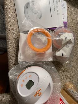 Breast pump