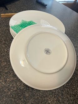 World Porcelana White Dinner Plates Set