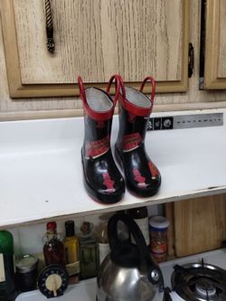Little Boy Rainboots