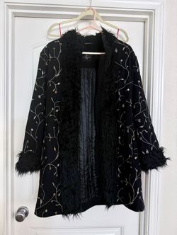 Vintage 90s UNIQUE RARE long Coat floral embroidered suede feel Faux Fur Trim S/M 