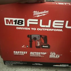Hammer Drill Milwaukee 
