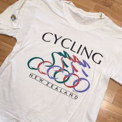 Vintage Biking T Shirt Bicycle Road Cycling Tour New Zealand Colorful M 80s 90s