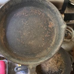 Cast Iron Fry Pan