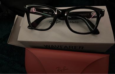 Ray-Ban Meta Glasses