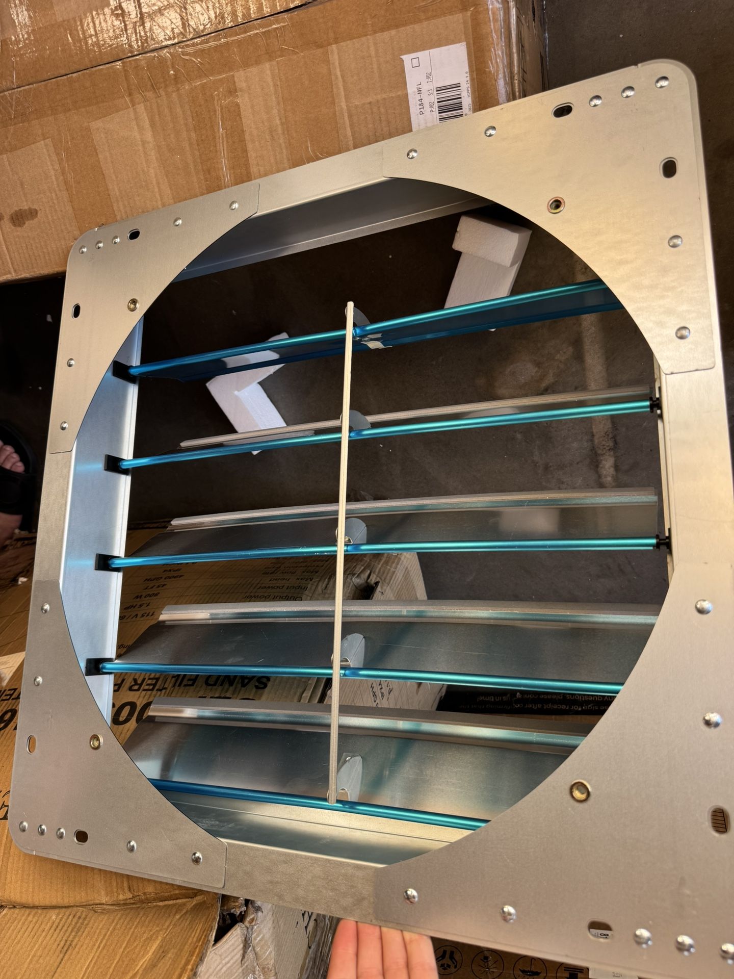  Wall Mounted Steel Shutter Exhaust Fan for Factories Car Parks Basements Warehouses Sheds 