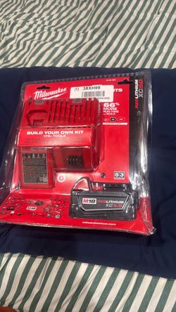 Milwaukee 5.0 battery and charger (Lea la descripcion)