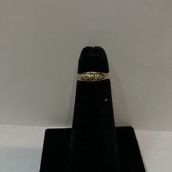10k Gold Ring #109995-2 MJ
