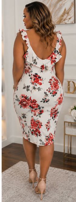 Almost Famous Women’s Floral Cold Shoulder Dress – Size 2X