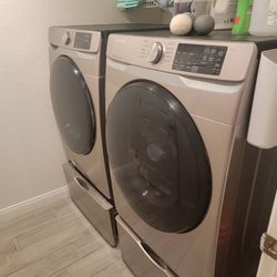 Samsung 4 1/2 Washer And Dryer Combo