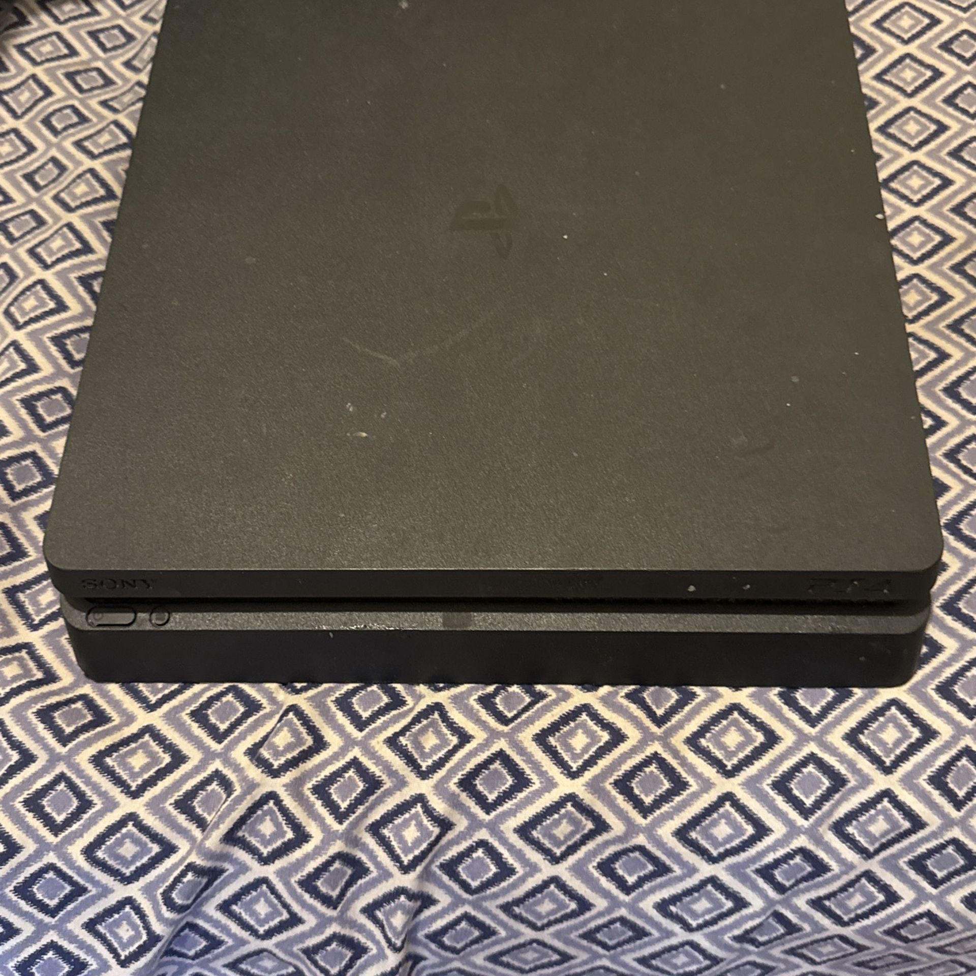 PS4