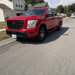 2020 Nissan Titan