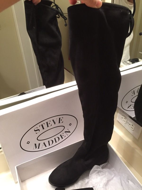 steve madden odina back tie boot - $130