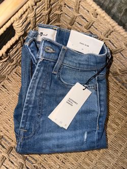 New 7 For All Mankind Easy Slim High Rise Jeans - Size 23
