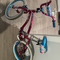Girls bike