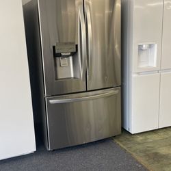 Lg French Door Refrigerator JM4UB