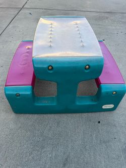 Kids table