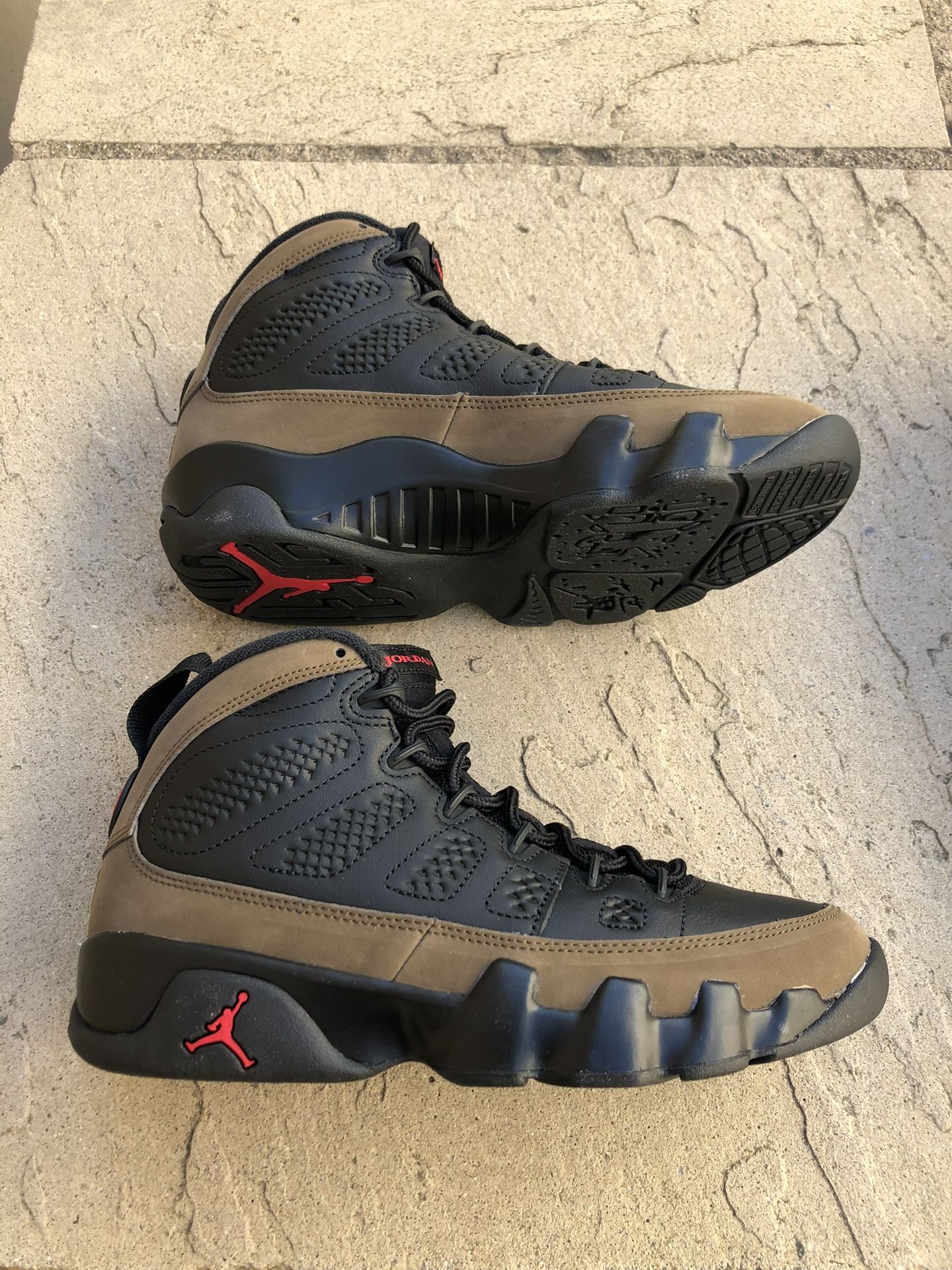 New Nike Air Jordan 9 Retro Black Red Olive Men’s 6.5, Youth 6.5y, Women’s 8