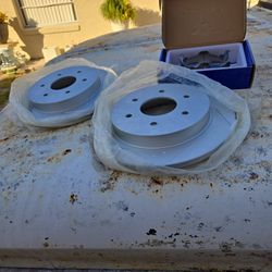 New Rotors And Brakes Parts Fon Nisan Trucks .New In Box . $50.