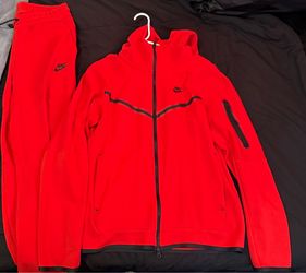 Red Nike Tech Fleece