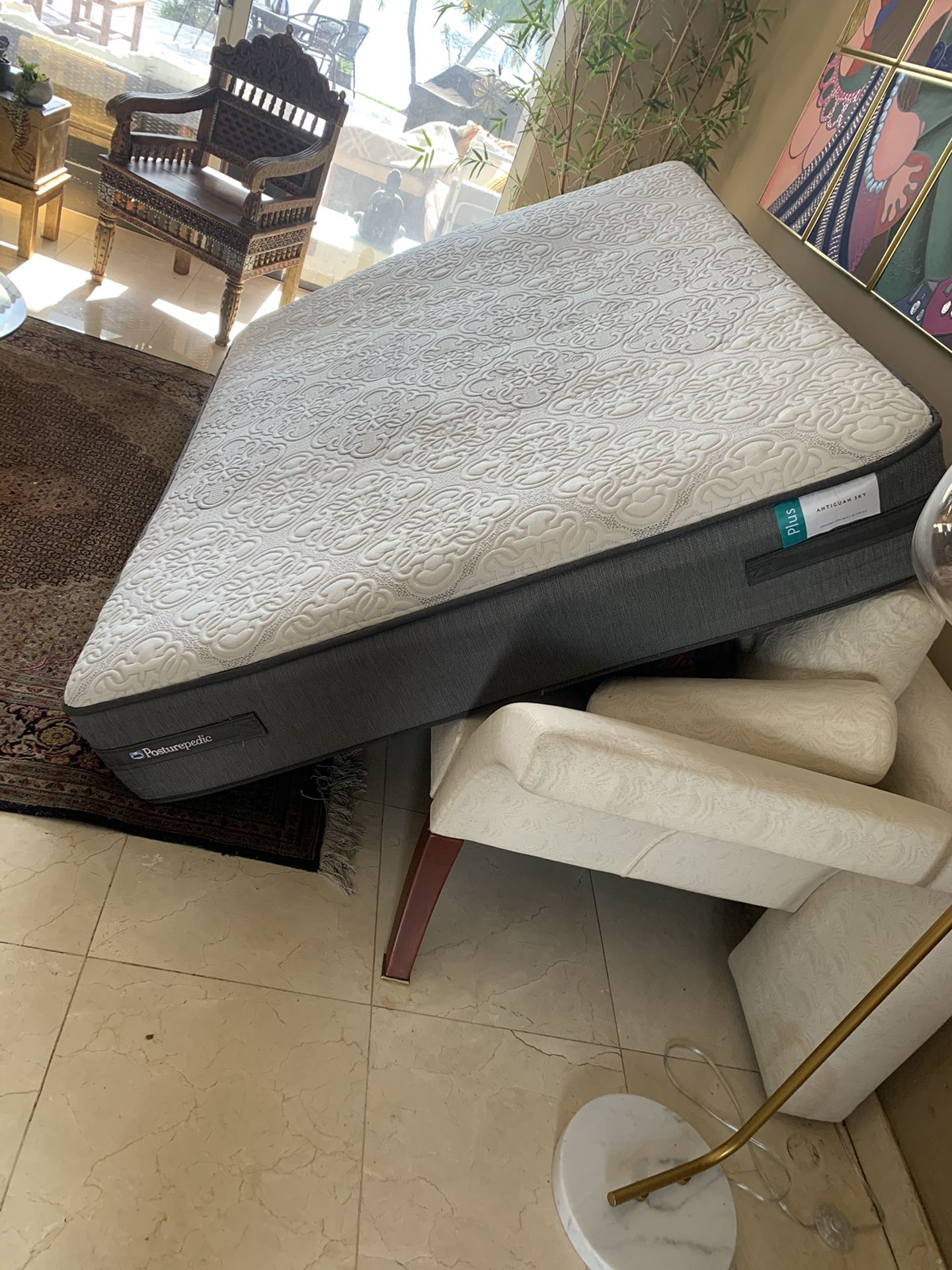 Posturepedic Bed Queen Size