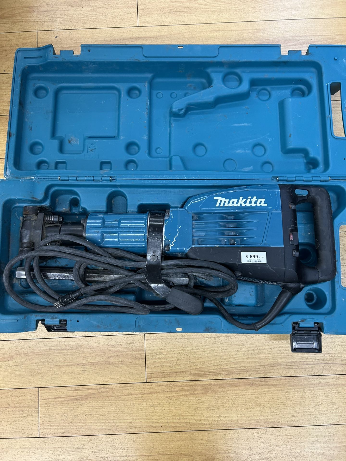 Makita Breaker Hammer HM1307CB