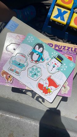 Bunch of kids wood puzzles, all pieces there