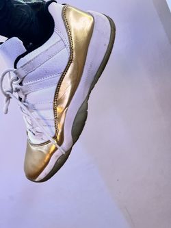 Air Jordan 11 Retro Low Closing Ceremony
