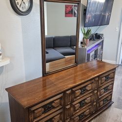 Vintage Solid Wood Dresser w/ Detachable Mirror + Nightstand Set [GREAT CONDITION]