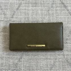 Steve Madden Women’s Green Credit Card and Cash Bi-fold Wallet