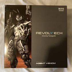Revoltech Agent Venom 