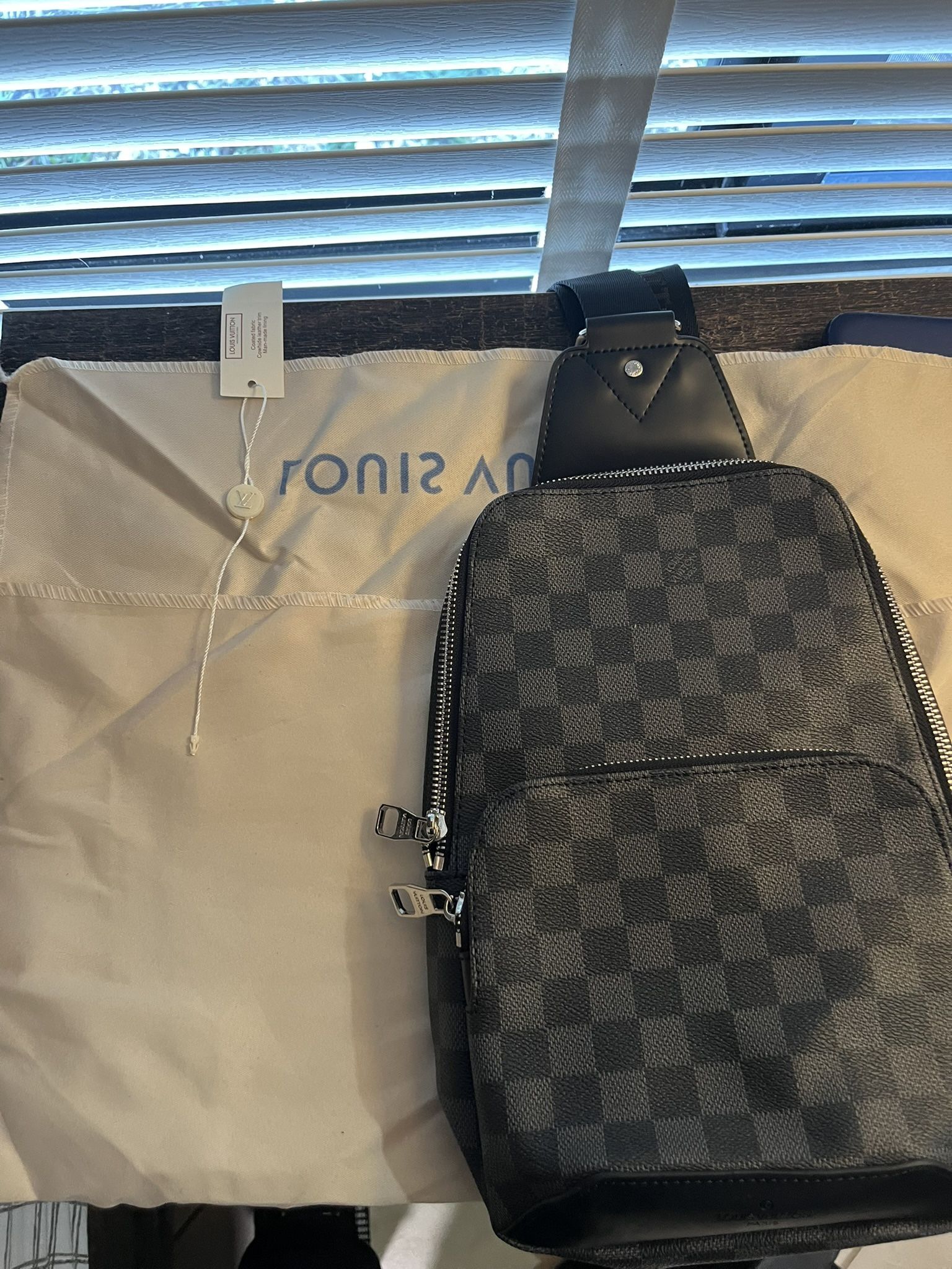 Louis Vuitton Hand bag