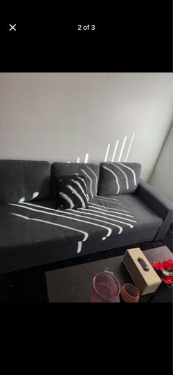 Pullout couch
