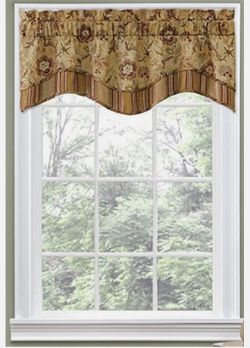 WAVERLY Navarra - Antique One Polyester Scallop Valance 52in X 16in