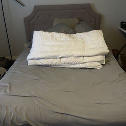 Free Full Sized Bed With Mattress And Headboard